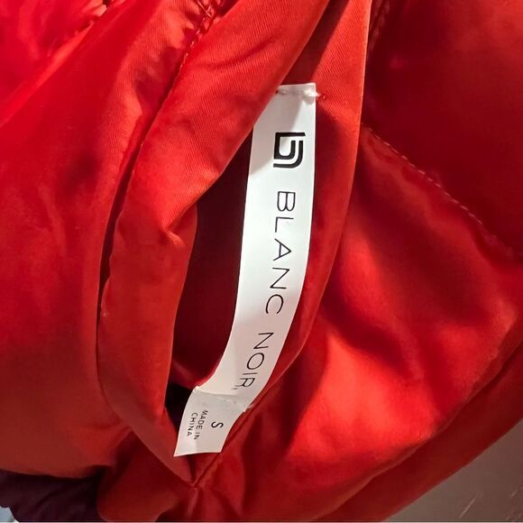 Blanc Noir Women's Reversible Puffer Jacket - Picture 4 of 7